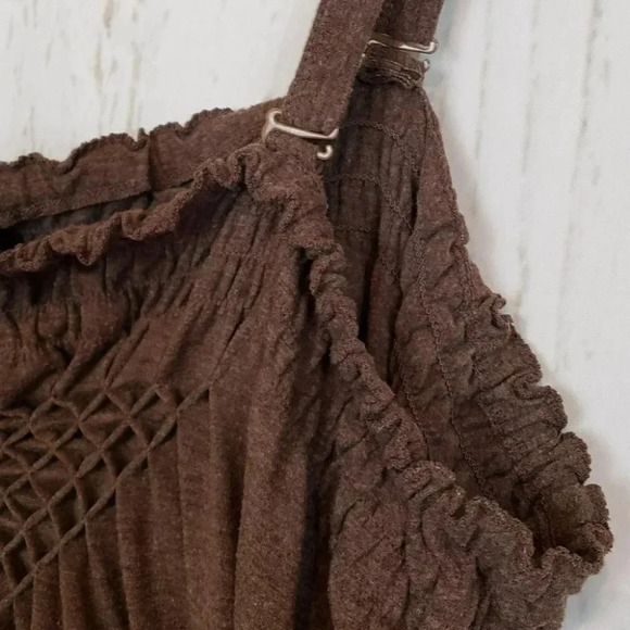 Lane‎ Byrant brown tank with removable straps - Picture 5 of 7